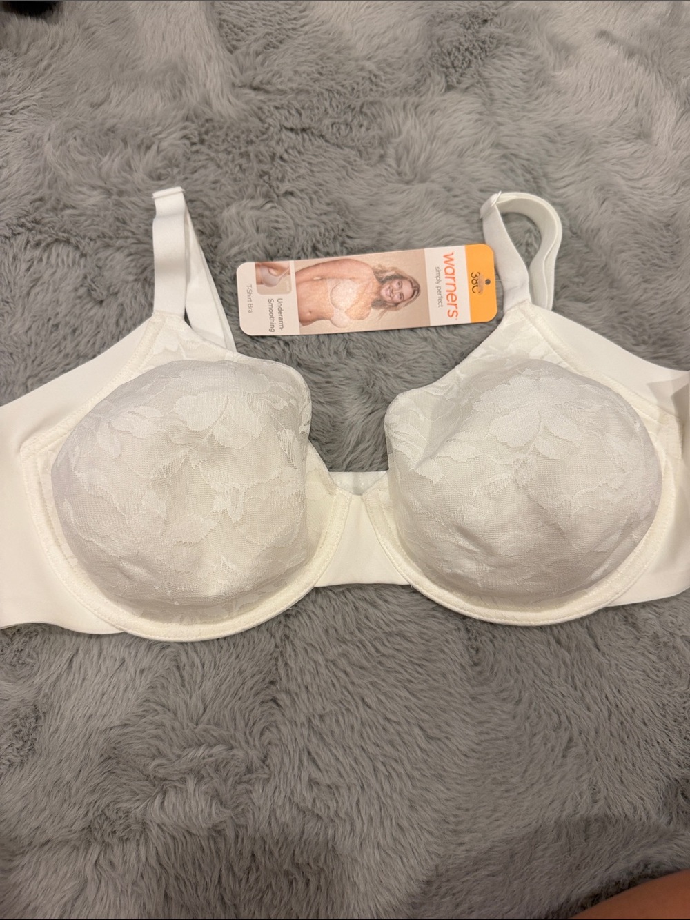 Warner's Women's White Lace Full Coverage Underwire Bra 38C